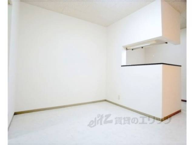 リビング　家具が置きやすい間取りです。