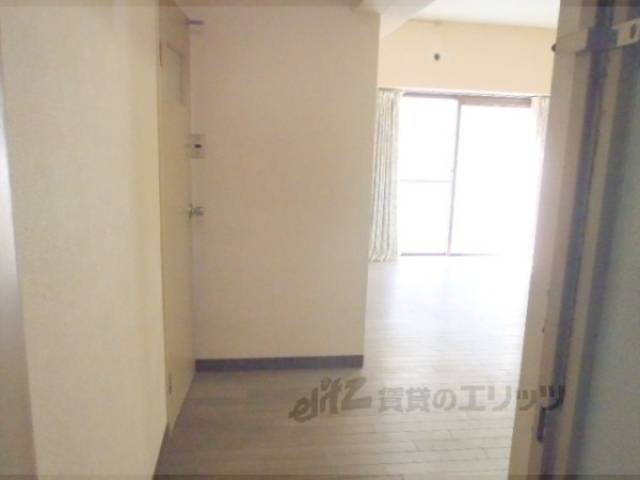 リビング　12帖のリビングで広々しています。