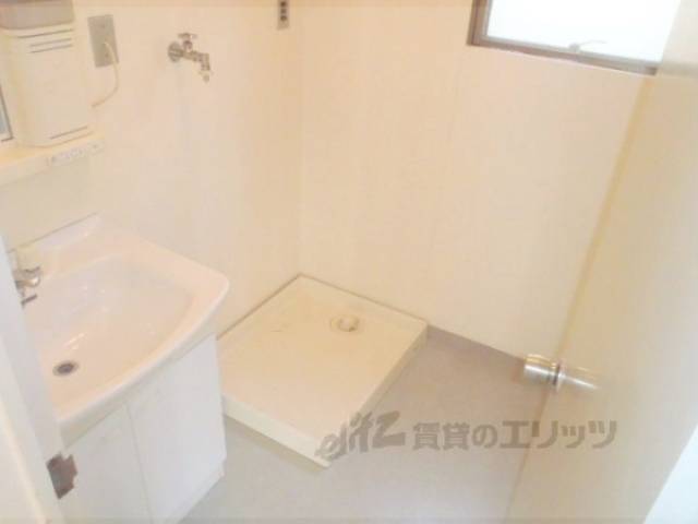 洗面所　脱衣場もしっかりあります