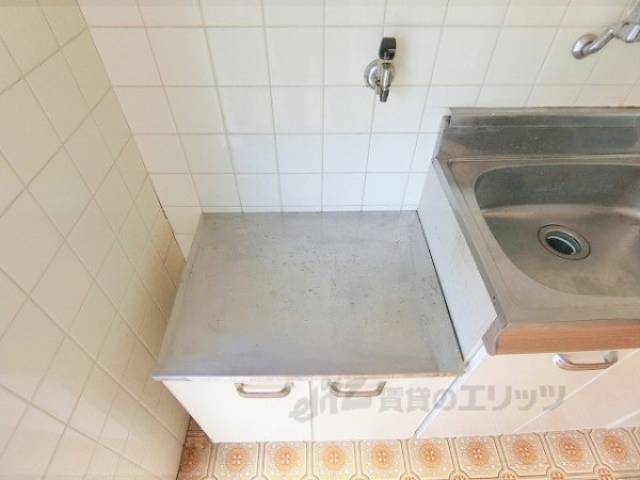 キッチン　コンロ置き場
