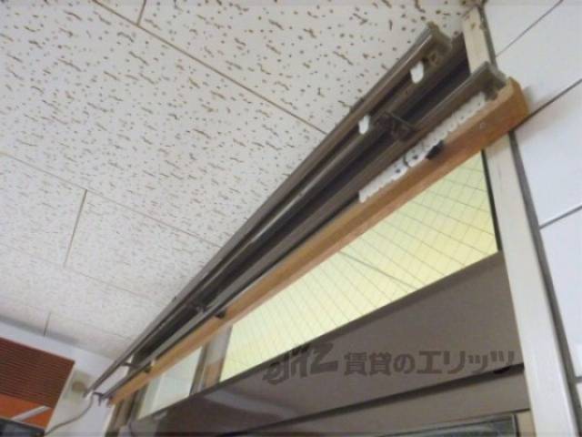 カーテンレール