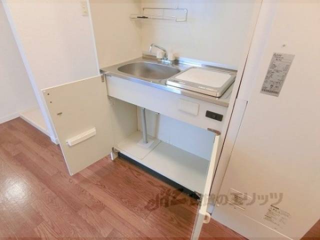 キッチン　キッチン下部収納