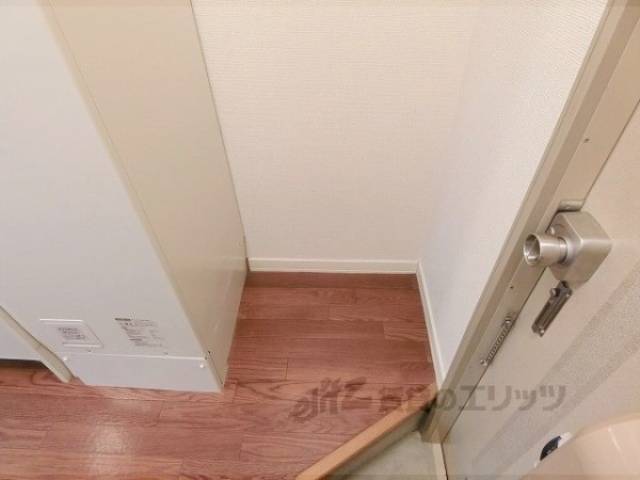 下駄箱　下駄箱置き場