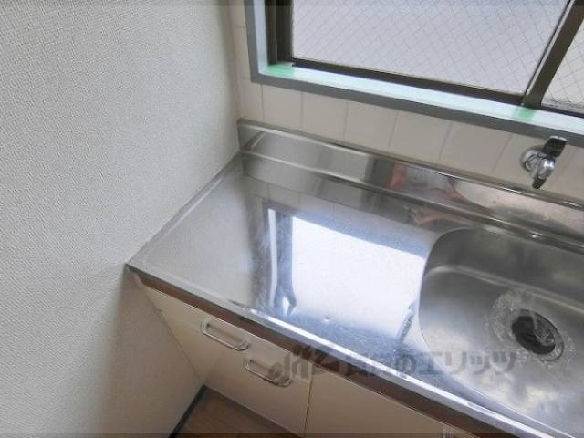 キッチン　コンロ置き場