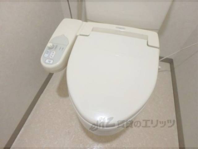 洗浄機能付き便座