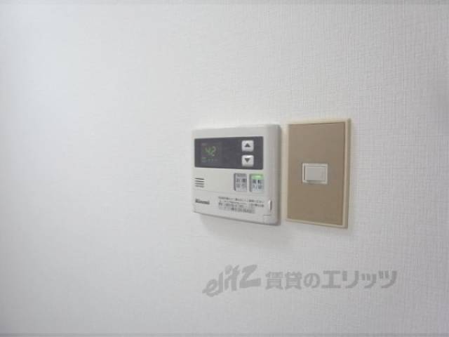 給湯器リモコン　給湯設備