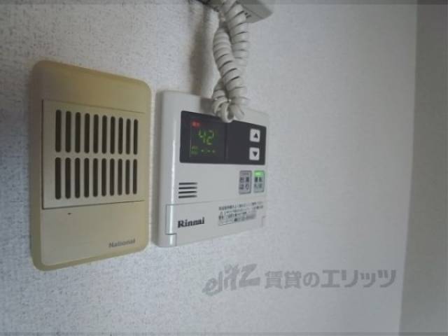 給湯器リモコン　給湯設備