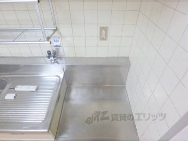 キッチン　コンロ置き場