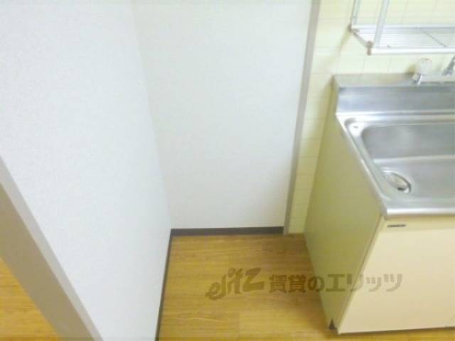 冷蔵庫置場　キッチン横です