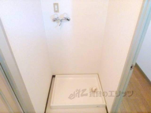 洗濯機置場　嬉しい室内洗濯機置場