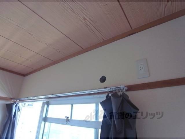 エアコン設置場所　和室部分