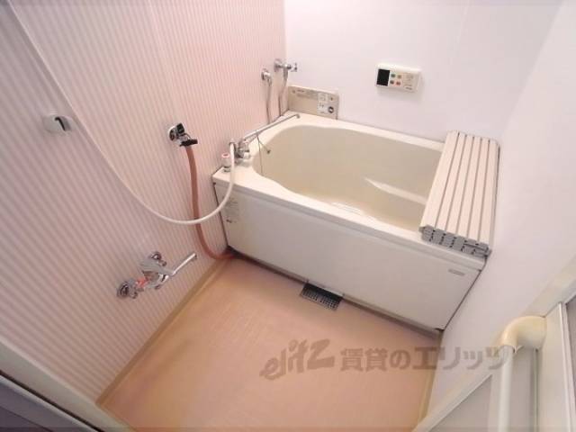 風呂　追い焚き機能付き