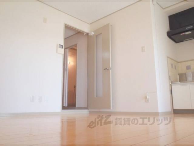 リビング　フローリングのキレイなリビングです。