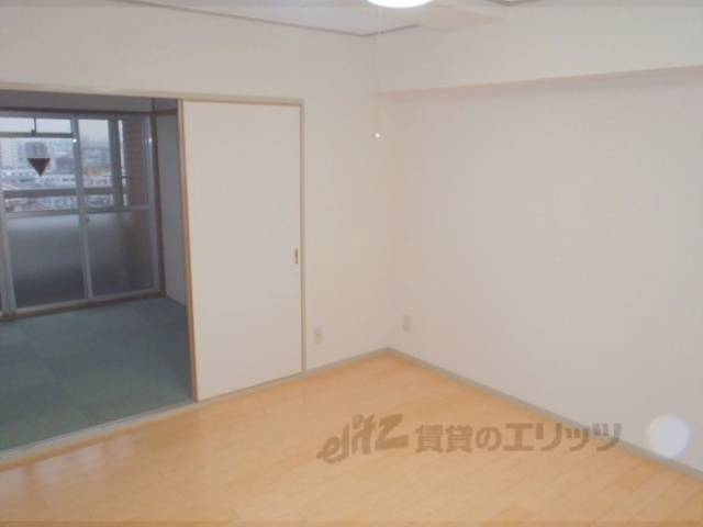 リビング　フローリングのキレイなリビングです。