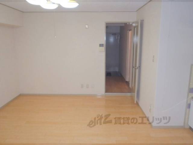 リビング　フローリングのキレイなリビングです。