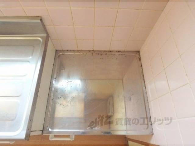 キッチン　コンロ置き場
