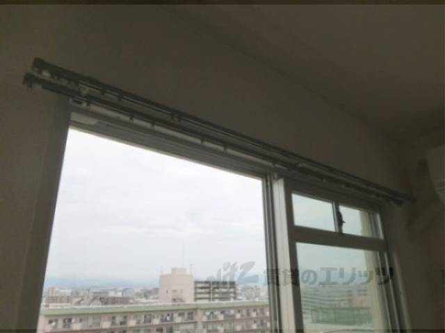 カーテンレーン