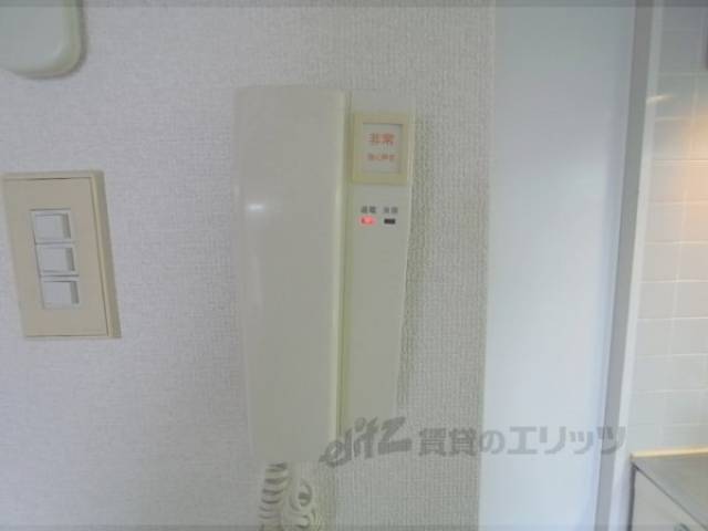 インターホン