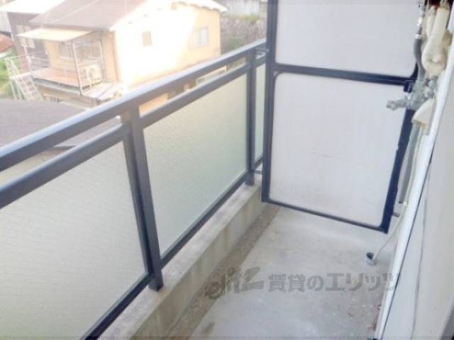 ベランダ　ゆとりのあるベランダです。