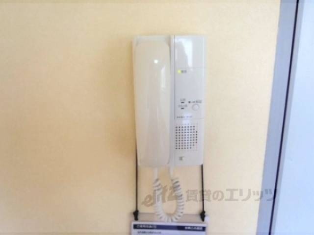 インターホン　インターホンがあるので安心ですね。