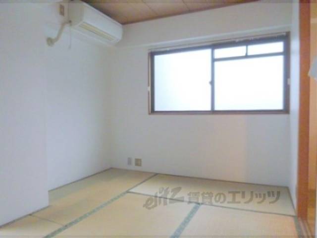 和室　角部屋です。