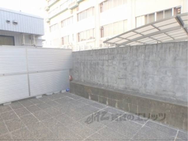 庭　エアコン