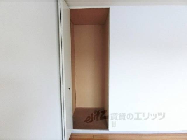 収納　リビング収納