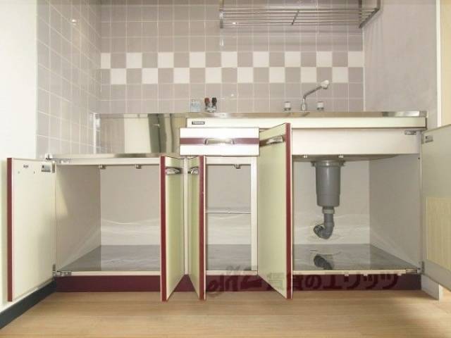 キッチン　収納