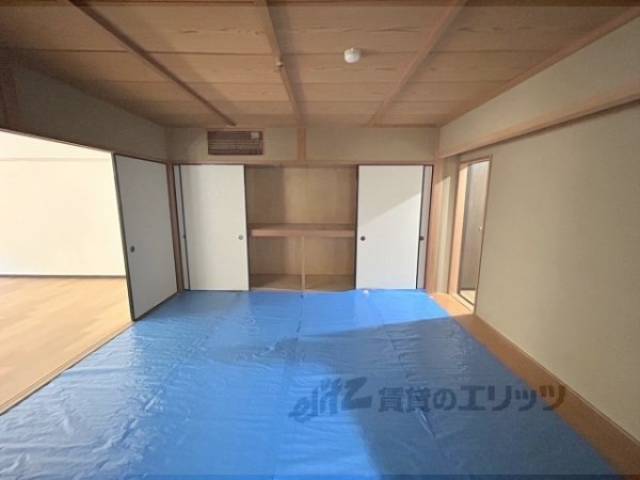 和室　床改装中