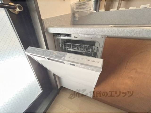 キッチン　食器洗い乾燥機