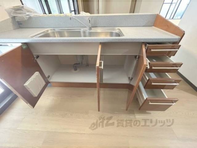 キッチン　下部収納