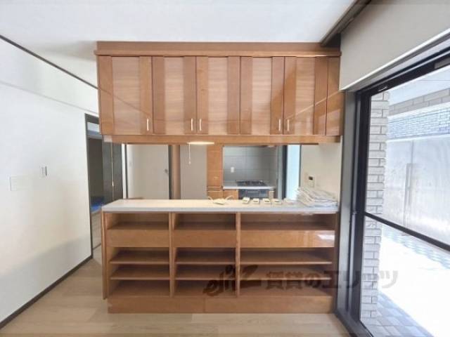 キッチン　背面収納