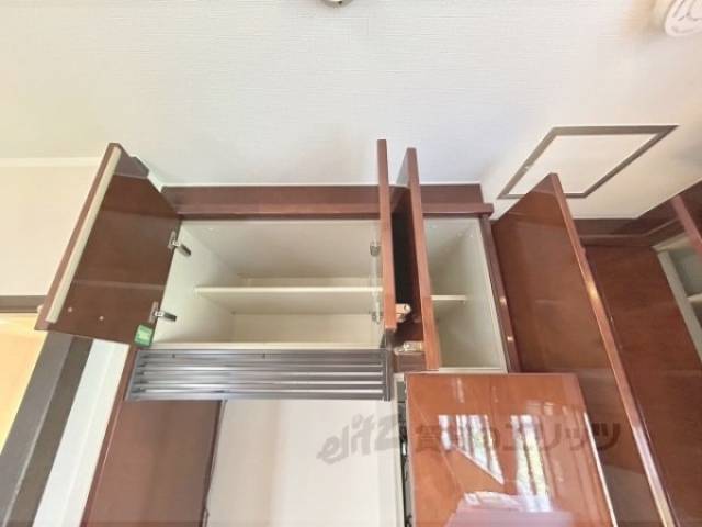 キッチン 上部収納