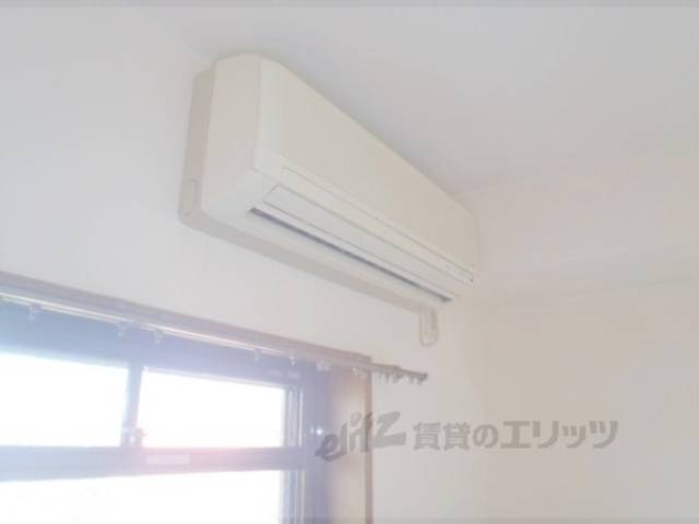 洋室　エアコン