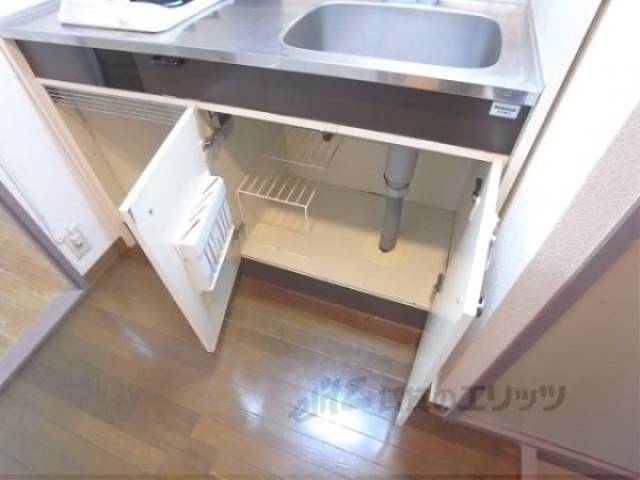 キッチン　下部収納