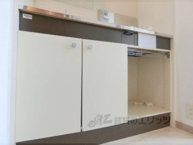 キッチン　下部収納