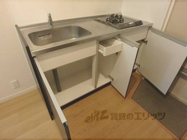 キッチン　収納