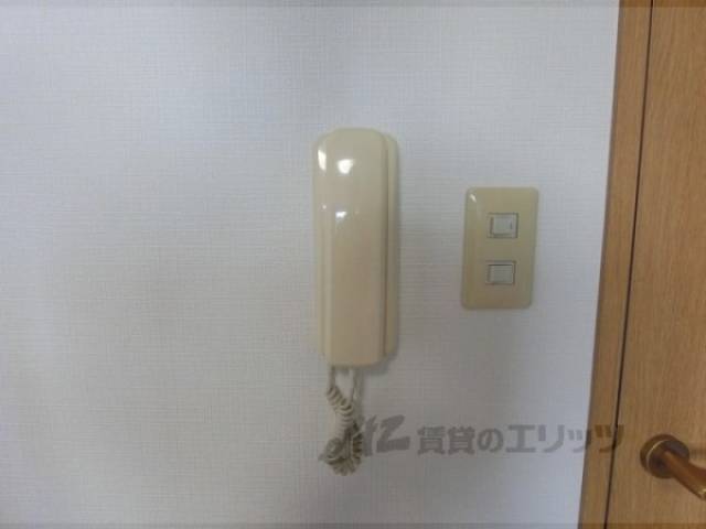 インターホン