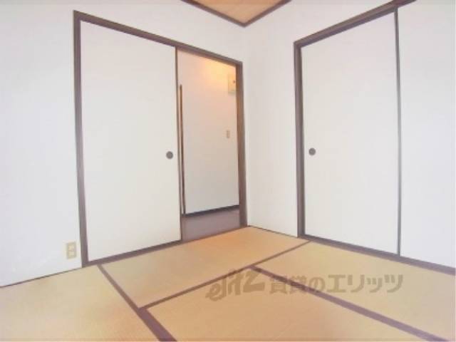 和室　４畳和室