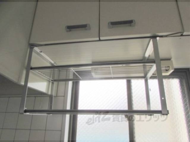 キッチン　上部棚