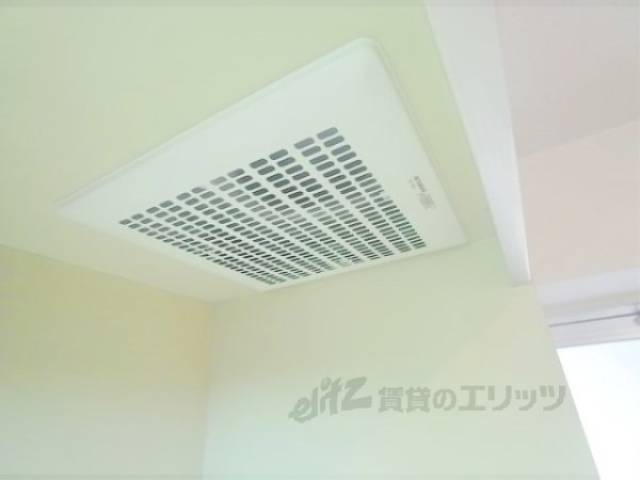 キッチン　換気扇