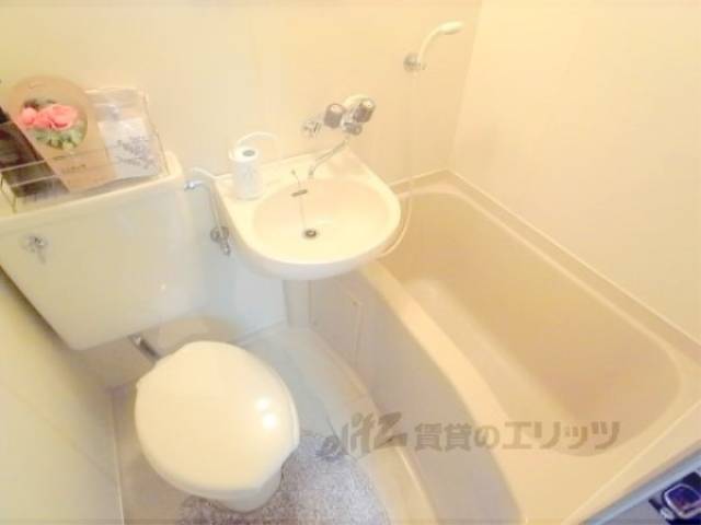 ユニットバス　綺麗なユニットバスです。