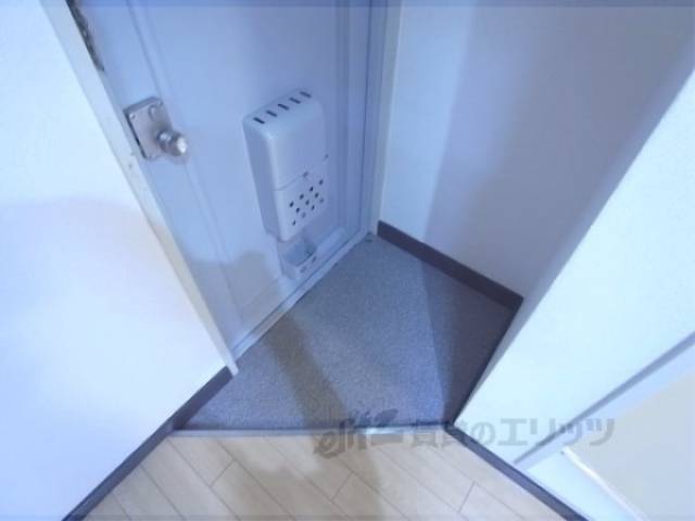 玄関　玄関のスペースです。