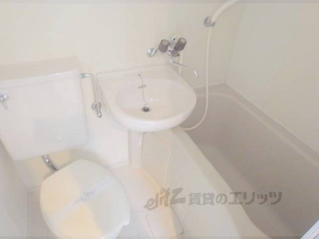 ユニットバス　綺麗なユニットバスです。