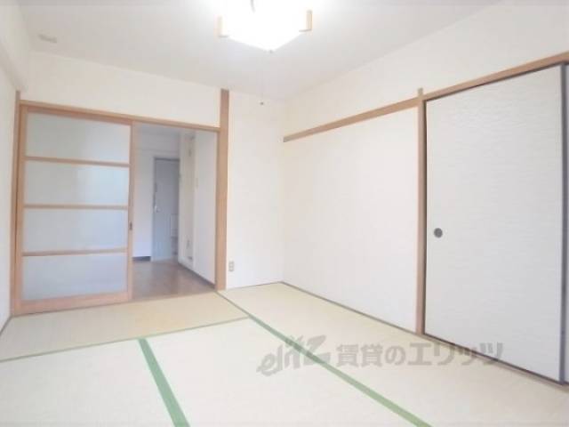 居室　６帖の和室です。