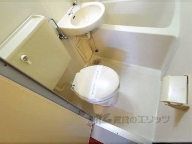 トイレ　トイレ