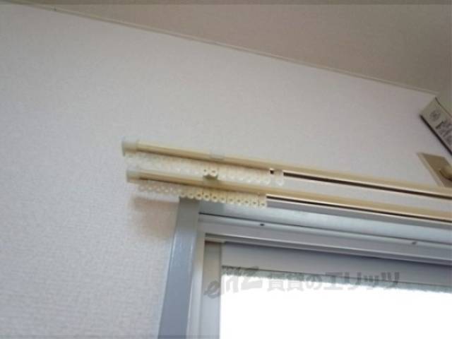 カーテンレール