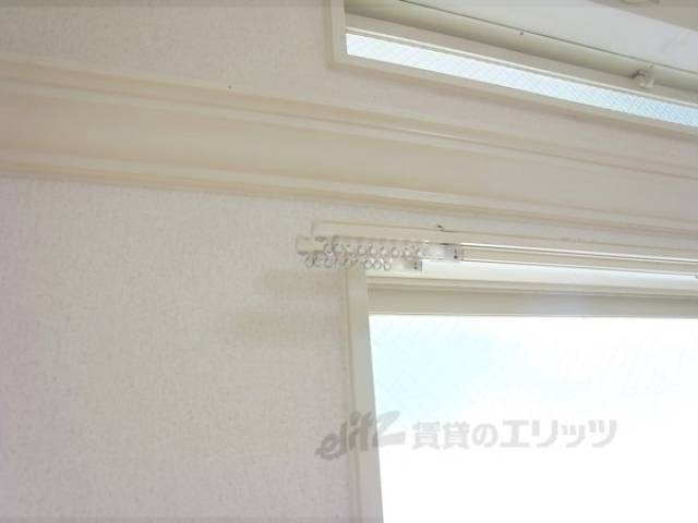 カーテンレール