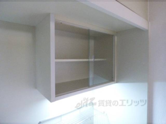 収納　キッチン