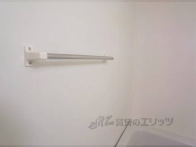 ユニットバス　タオル掛け